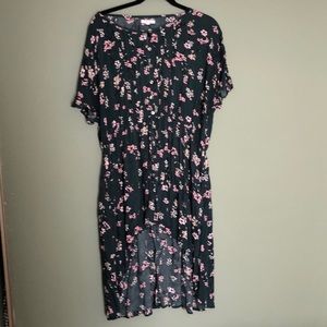 Maurices high/low top plus size 0